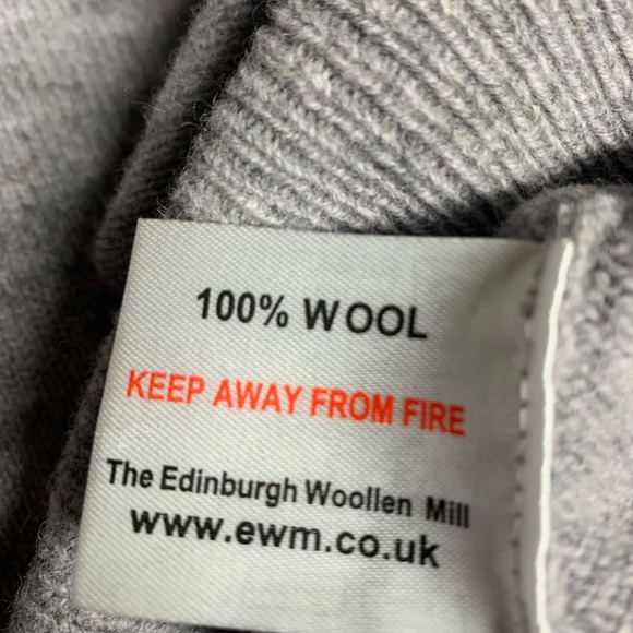 James Pringle Wool Heather Gray Crewneck Sweater Size M - Picture 3 of 4